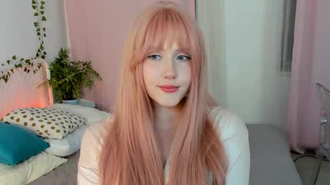 Snapshot of delilahtaylor chatting on 09.10.25 Delilah or Laila online show from 09.10.25