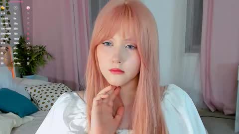 Snapshot of delilahtaylor chatting on 09.13.25 Delilah or Laila online show from 09.13.25