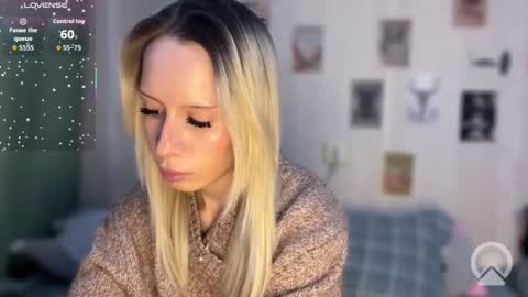 Della online show from 02.04.26