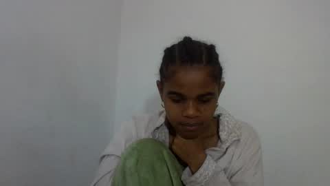 Snapshot of delphineee chatting on 07.06.26 delphine online show from 07.06.26
