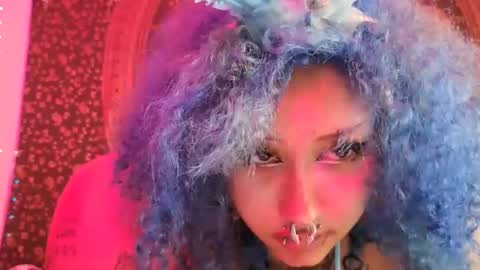 Snapshot of deluxxxeblu chatting on 09.20.25 TankinBody online show from 09.20.25