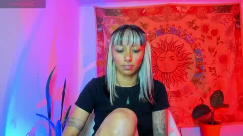 Snapshot of demeter__ chatting on 05.16.26 demeter__ online show from 05.16.26