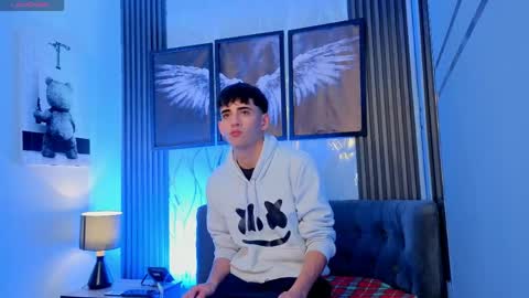 Snapshot of demian_hot99 chatting on 04.21.26 demian hot99 online show from 04.21.26