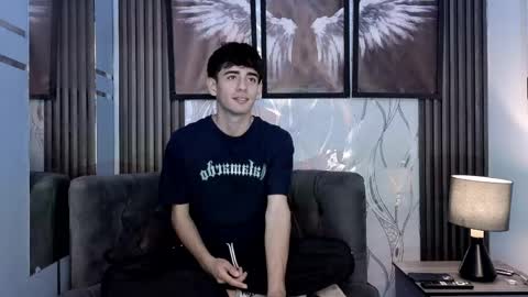 Snapshot of demian_hot99 chatting on 05.12.26 demian hot99 online show from 05.12.26