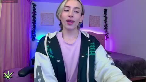 nik online show from 11.22.25