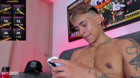 Snapshot of demonaelxx chatting on 01.10.25 Onlyfans ftmdemonsexxx online show from 01.10.25