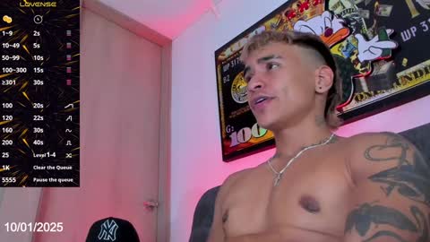 Snapshot of demonaelxx chatting on 01.11.25 Onlyfans ftmdemonsexxx online show from 01.11.25