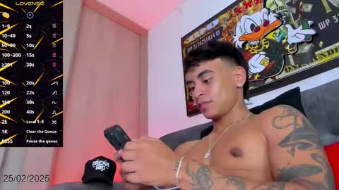 Snapshot of demonaelxx chatting on 02.26.25 Onlyfans ftmdemonsexxx online show from 02.26.25