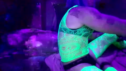 Demondelight666 online show from 12.22.25