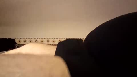 Snapshot of den2807 chatting on 03.05.25 den2807 online show from 03.05.25