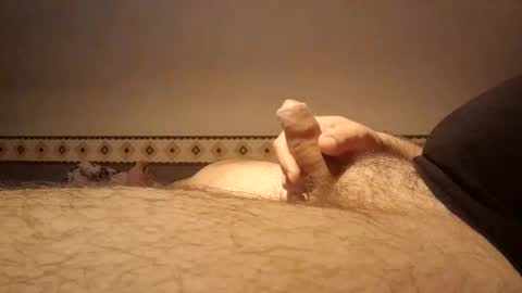 Snapshot of den2807 chatting on 09.17.25 den2807 online show from 09.17.25