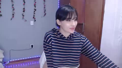 Denisse    schedule Monday to Friday 1300-1900 mexican time Saturday-maybe it could be a surprise IDEPENDENT MODEL online show from 12.30.24