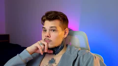 Snapshot of denis_here chatting on 02.15.26 Denis online show from 02.15.26