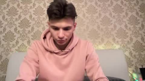 Den online show from 02.18.25