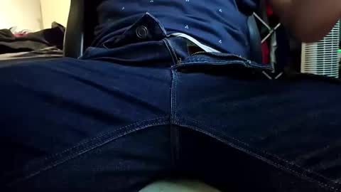 dennis210586 online show from 01.12.26