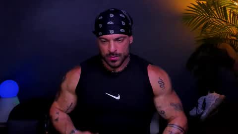 dennis_cox_ online show from 11.19.25