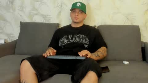 dennis munera online show from 12.21.24