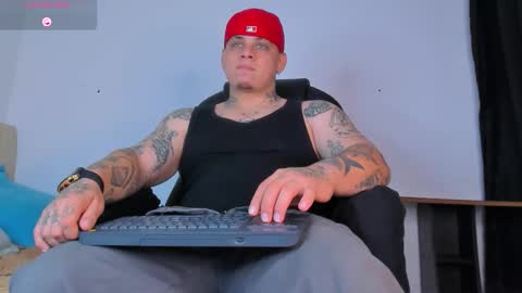 dennis munera online show from 10.05.25