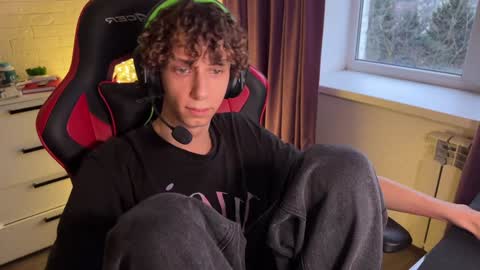 Snapshot of denobluora chatting on 12.17.24 Jasper   online show from 12.17.24