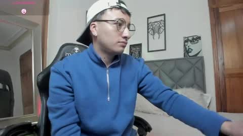 Snapshot of dereck_klain chatting on 05.22.26 dereck_klain online show from 05.22.26