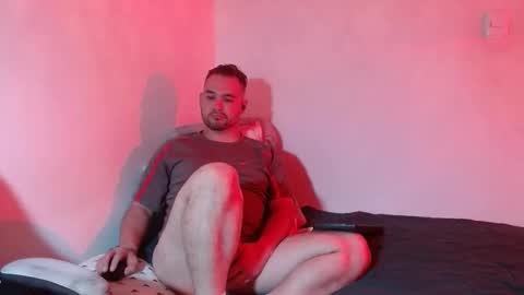 Dereck Mills3 online show from 04.25.26