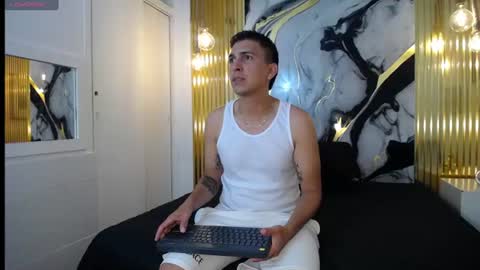 Dereck online show from 07.16.26