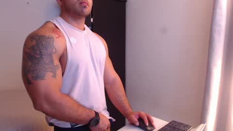 Derek online show from 01.10.25