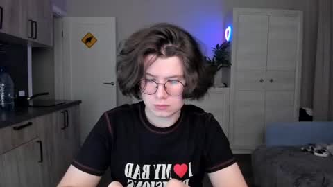 Derek online show from 06.14.26