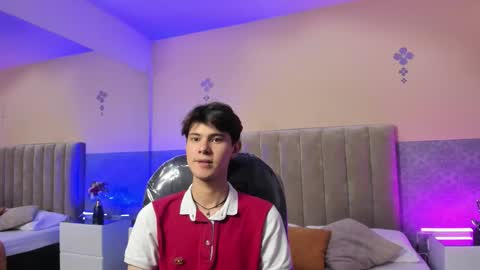Snapshot of derek_sinn chatting on 03.16.26 derek_sinn online show from 03.16.26