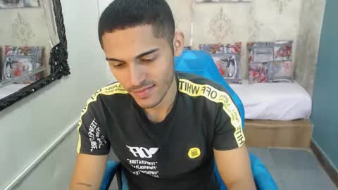 D E R E K online show from 11.06.25