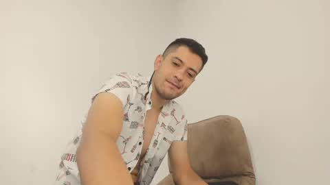 derek_vall online show from 03.08.25