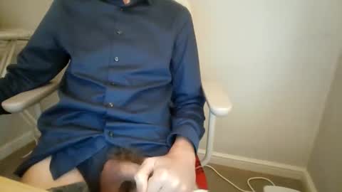 Snapshot of derelictguy chatting on 10.15.25 derelictguy online show from 10.15.25
