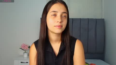 Snapshot of derly_cuervo703031 chatting on 06.12.26 derly_cuervo703031 online show from 06.12.26