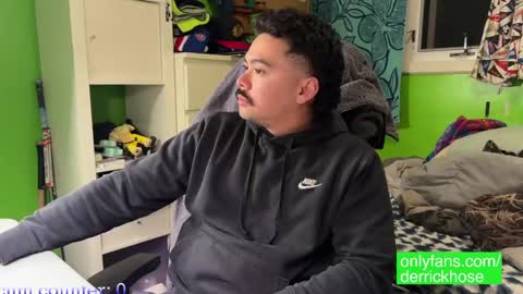 Derrick Hose online show from 03.10.25