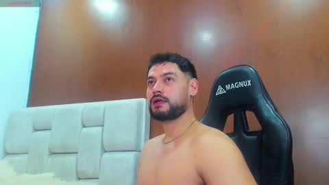 DerryBigger CM online show from 02.17.26