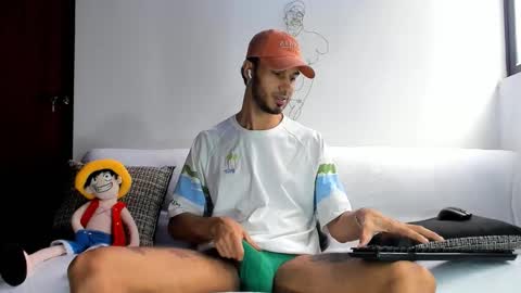 Snapshot of derrymaster chatting on 02.03.26 JhimyMaster online show from 02.03.26