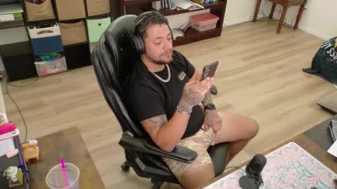 desertadventurer25 online show from 02.12.26