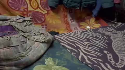 Snapshot of desi_boy799417 chatting on 01.17.26 desi_boy799417 online show from 01.17.26