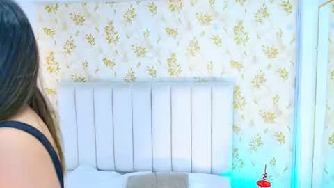 Sara Desire online show from 01.13.26