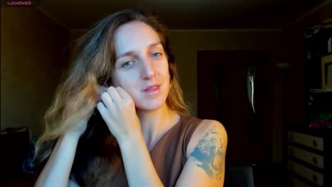 Snapshot of desired_zoya chatting on 09.17.25 desired zoya online show from 09.17.25