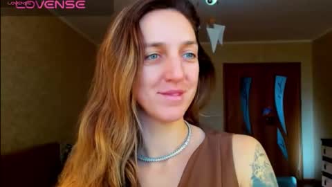 Snapshot of desired_zoya chatting on 10.14.25 desired zoya online show from 10.14.25