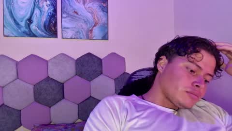 TORI AND MR. BEAR online show from 10.04.25