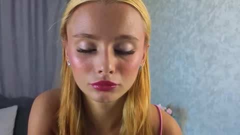 Willow online show from 09.12.25