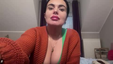 S O F I A online show from 12.16.25