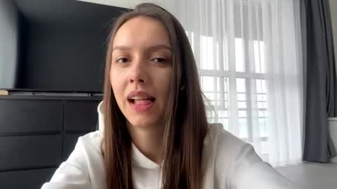 Snapshot of desirewingard chatting on 04.07.26 Ksenia online show from 04.07.26
