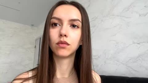 Snapshot of desirewingard chatting on 05.05.26 Ksenia online show from 05.05.26