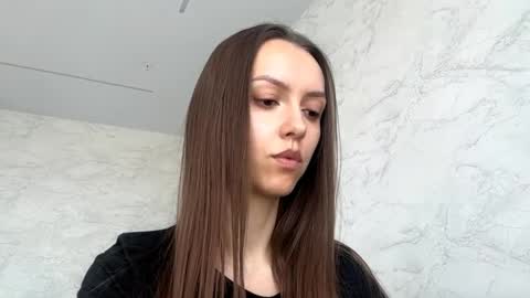 Snapshot of desirewingard chatting on 05.25.26 Ksenia online show from 05.25.26