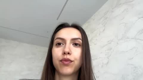 Snapshot of desirewingard chatting on 05.26.26 Ksenia online show from 05.26.26