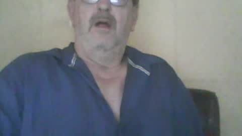 Snapshot of destelp chatting on 07.06.26 destelp online show from 07.06.26