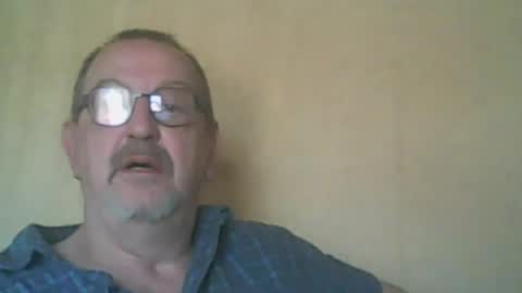 Snapshot of destelp chatting on 07.12.26 destelp online show from 07.12.26